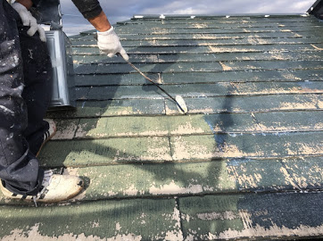 千葉県四街道市にて屋根塗装工事、下塗り作業が完了しました！