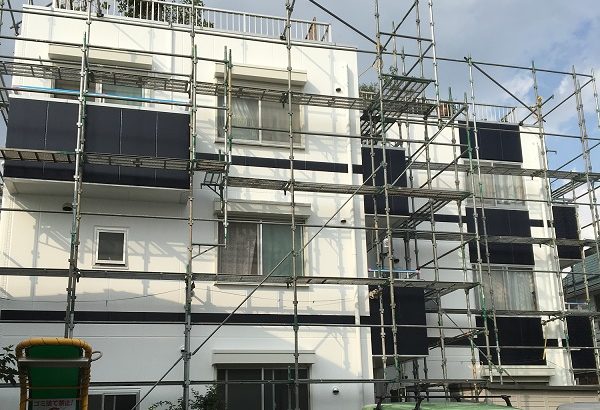 千葉県千葉市美浜区　外壁塗装　集合住宅　ケレン作業　ミズタニペイント　ナノコンポジットW