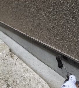 千葉県成田市　H様邸　屋根重ね葺き工事　外壁塗装　水切り塗装　手順 (2)