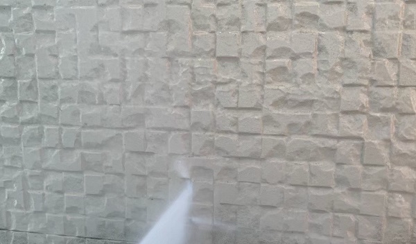 千葉県千葉市若葉区　E様邸　屋根漆喰工事・外壁塗装　足場設置　高圧洗浄 (1)