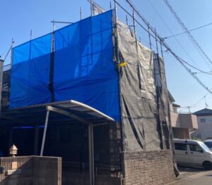 千葉県千葉市若葉区　Y様邸　屋根塗装・外壁塗装　塗装工事に足場が欠かせない理由 (1)