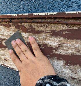 千葉県習志野市　M様邸　屋根・外壁塗装、内装工事　幕板塗装 (1)