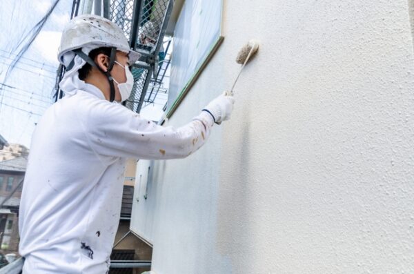 外壁塗装に最適な季節とは？春夏秋冬で知る最適なタイミング