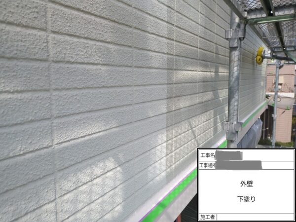 千葉県四街道市　T様邸　外壁塗装工事　下塗り塗装　下塗りが大切な理由
