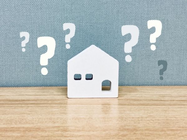 屋根カバー工法とは？メリットや適した屋根材は？