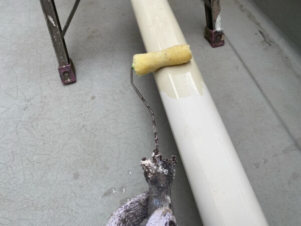 千葉県千葉市中央区 S様邸 付帯部塗装 エアコンカバー ケレン~塗装
