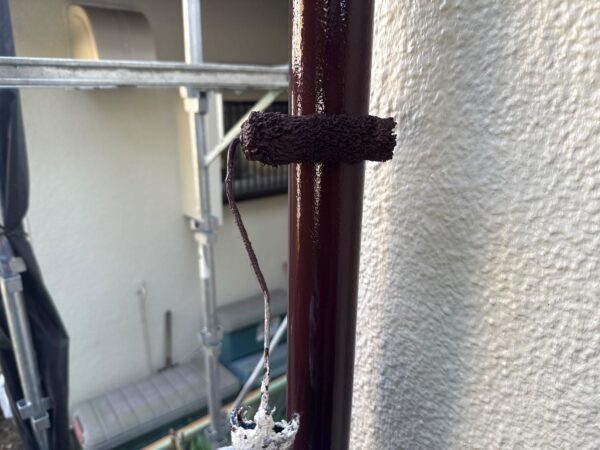 千葉県千葉市若葉区 N様邸 外壁塗装工事 雨樋塗装 竪樋の役割ってなに?