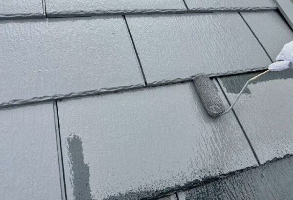 屋根塗装の最適なタイミングとは？適している季節や時期、塗装が必要な劣化症状を解説