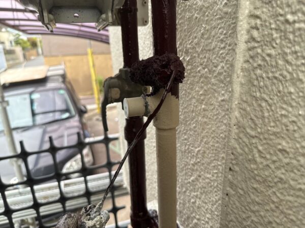 千葉県千葉市若葉区 N様邸 付帯部塗装 ガスメーター ケレン~塗装までの流れ