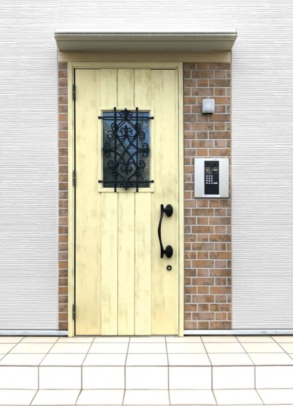 「庇」ってどこのこと?軒との違いや必要性について