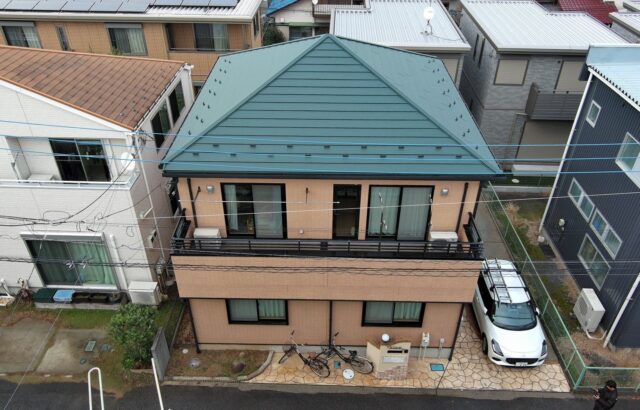 四街道市のお客様からの屋根工事についてご相談いただきました。