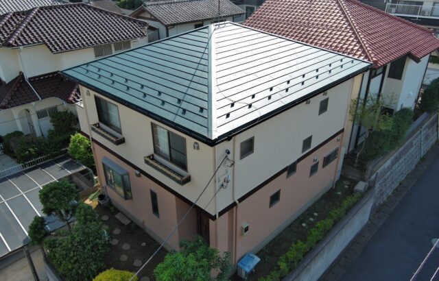 四街道市|築18年|上下2色の配色で印象を一新